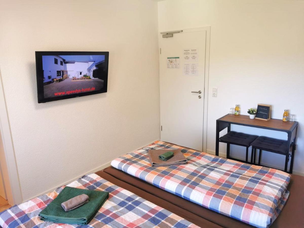 Speedys Bed & Breakfast 莱米拉斯 外观 照片